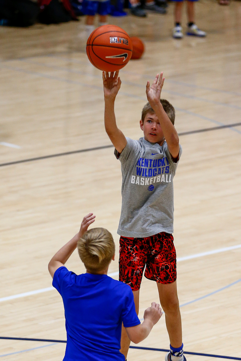 Kentucky men's basketball camp at South Oldham High School in Crestwood, Kentucky.

Photo By Barry Westerman | UK Athletics