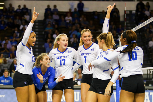 Team.

Kentucky falls to Texas A&M 3-1.

Photo by Hannah Phillips | UK Athletics