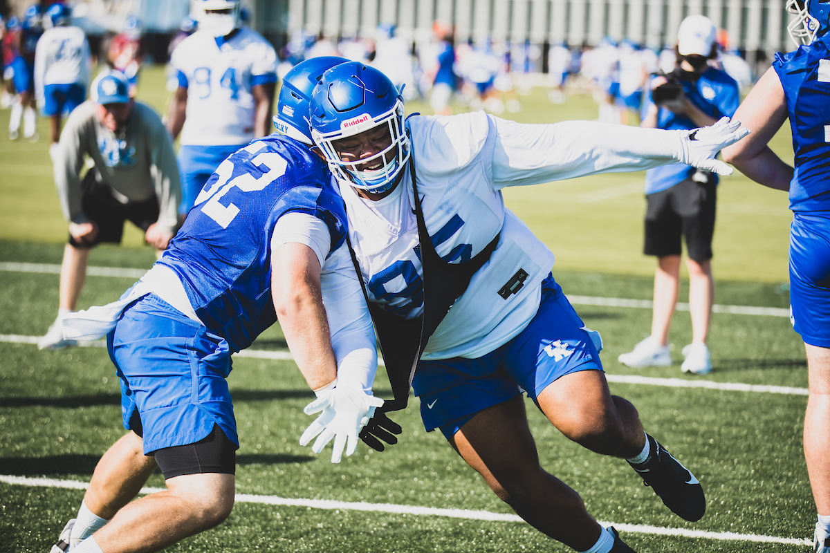Quinton Bohanna

UK Football Preseason Practice 2020

Photo by Jacob Noger - UK Football