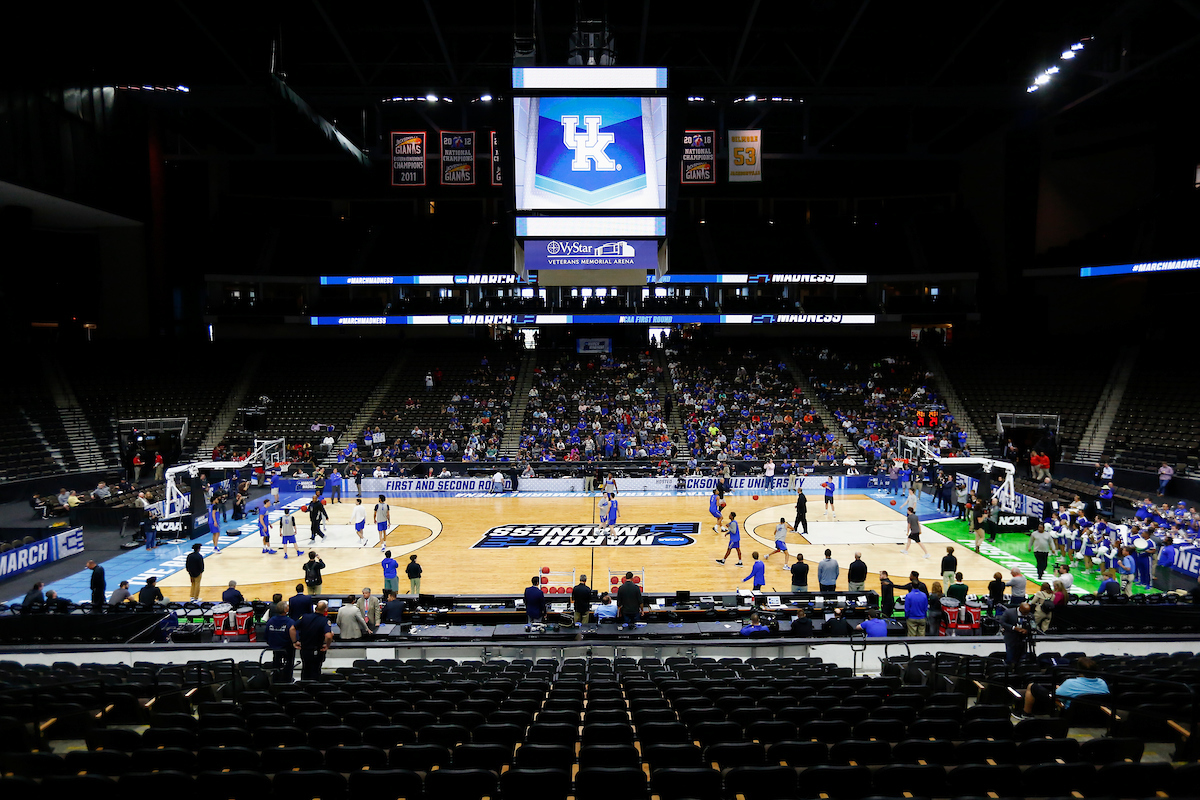 VyStar Veterans Memorial Arena.

Practice and pressers. 

Photo by Chet White | UK Athletics