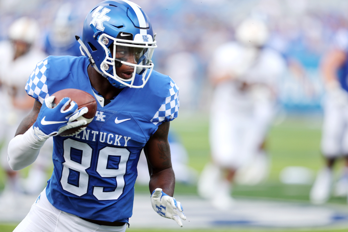 ALLEN DAILEY, JR.
UK football beats Murray State 48-10.

Photo by Britney Howard | UK Athletics