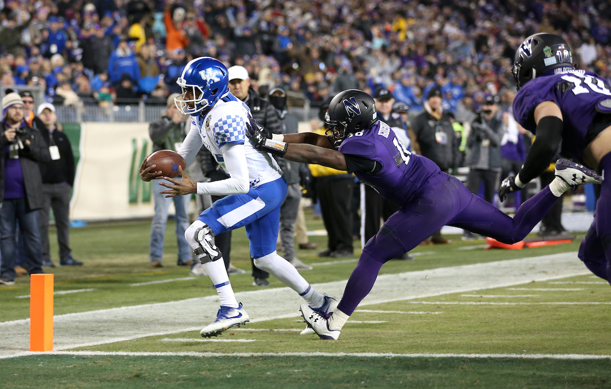 Stephen Johnson.

The University of Kentucky football team falls to Northwestern 23-24 in the Music City Bowl on Friday, December 29, 2017, at Nissan Field in Nashville, Tn.


Photo By Barry Westerman | UK Athletics