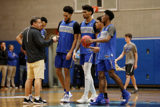 Practice.

Photo by Quinn Foster | UK Athletics
