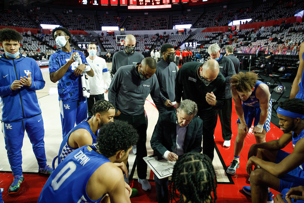 Team. Coach Calipari.

Kentucky falls to Georgia, 63-62.

Photo by Elliott Hess | UK Athletics
