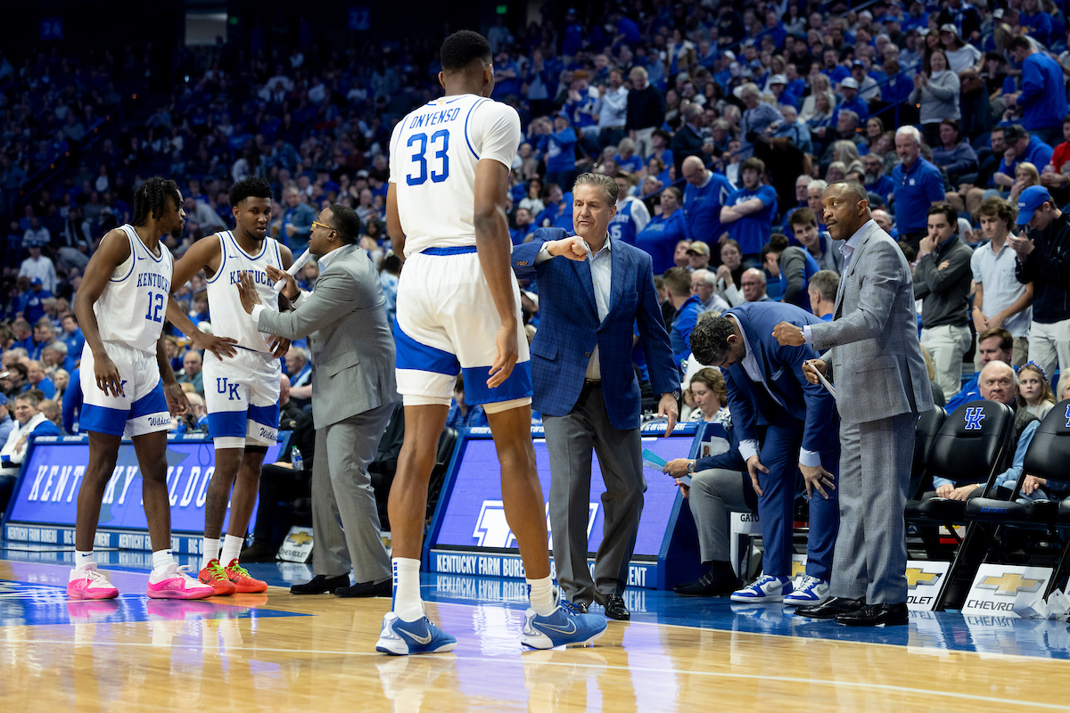 Listen and Watch UK Sports Network Radio Coverage of Kentucky Men's Basketball vs Ole Miss