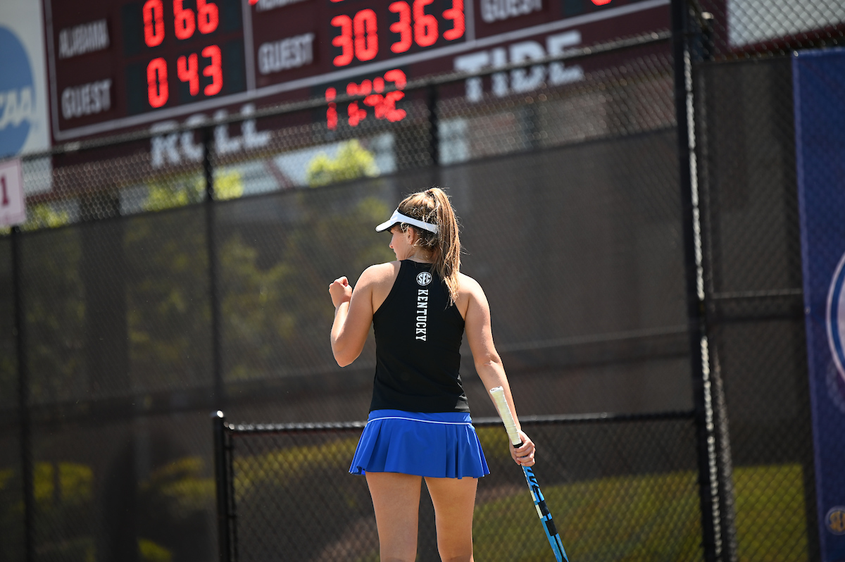 4/20/21 WTE SEC

Photo by David Gray

carlota molina