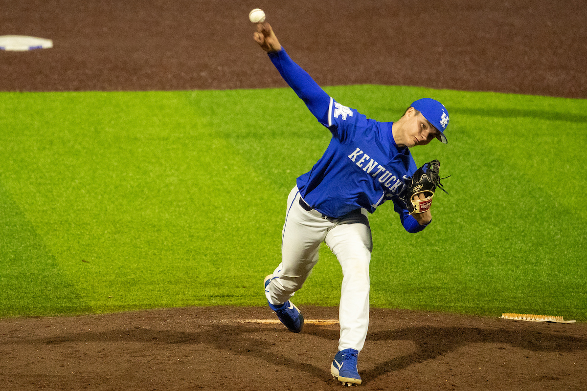 Kentucky Wildcats Cole Ayers (13)

Kentucky baseball defeats Xavier 16-3.

Photo by Mark Mahan | UK Athletics