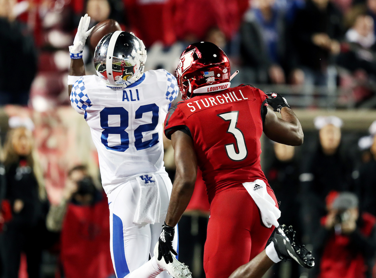 Josh Ali

UK football beats Louisville 56-10 at Cardinal Stadium. 

Photo by Britney Howard  | UK Athletics