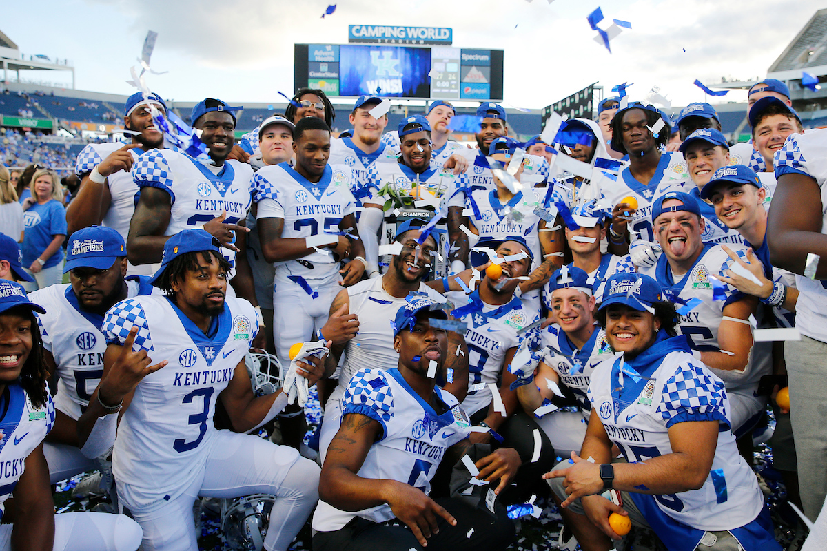 Team

The UK Football team beat Penn State 27-24 in the Citrus Bowl.

Photo by Michael Reaves | UK Athletics