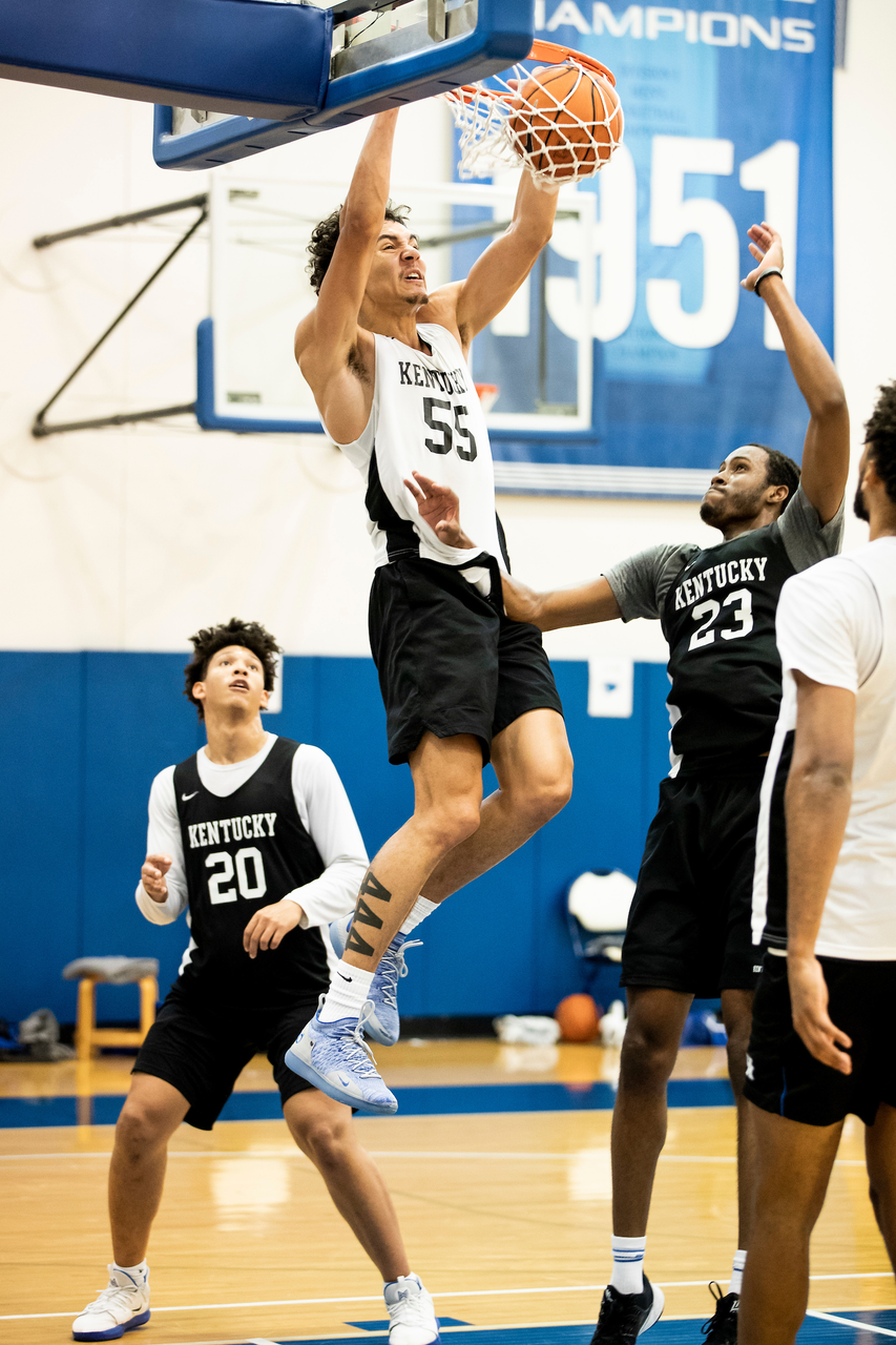 Lance Ware. Isaiah Jackson.

Menâ??s basketball practice. 

Photo by Chet White | UK Athletics