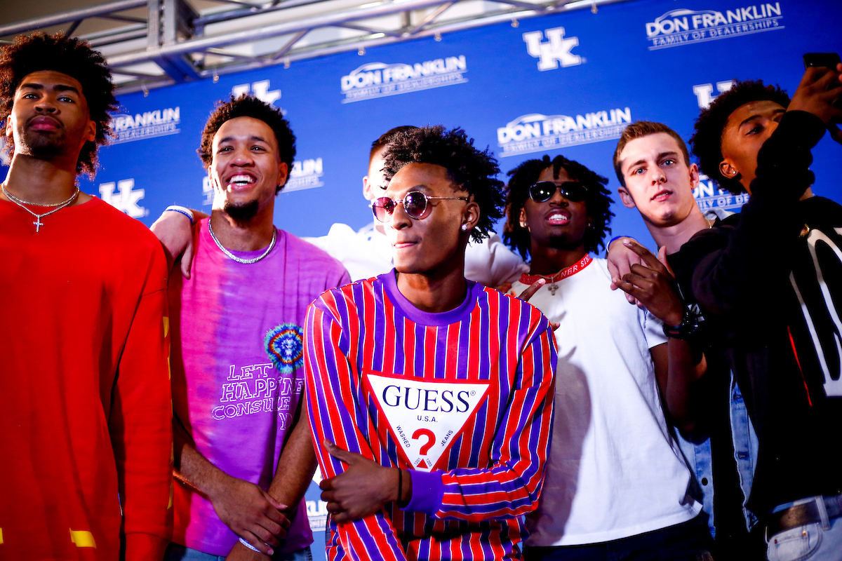 Team. 

2019 Big Blue Madness. 

Photo by Grace Bradley | UK Athletics