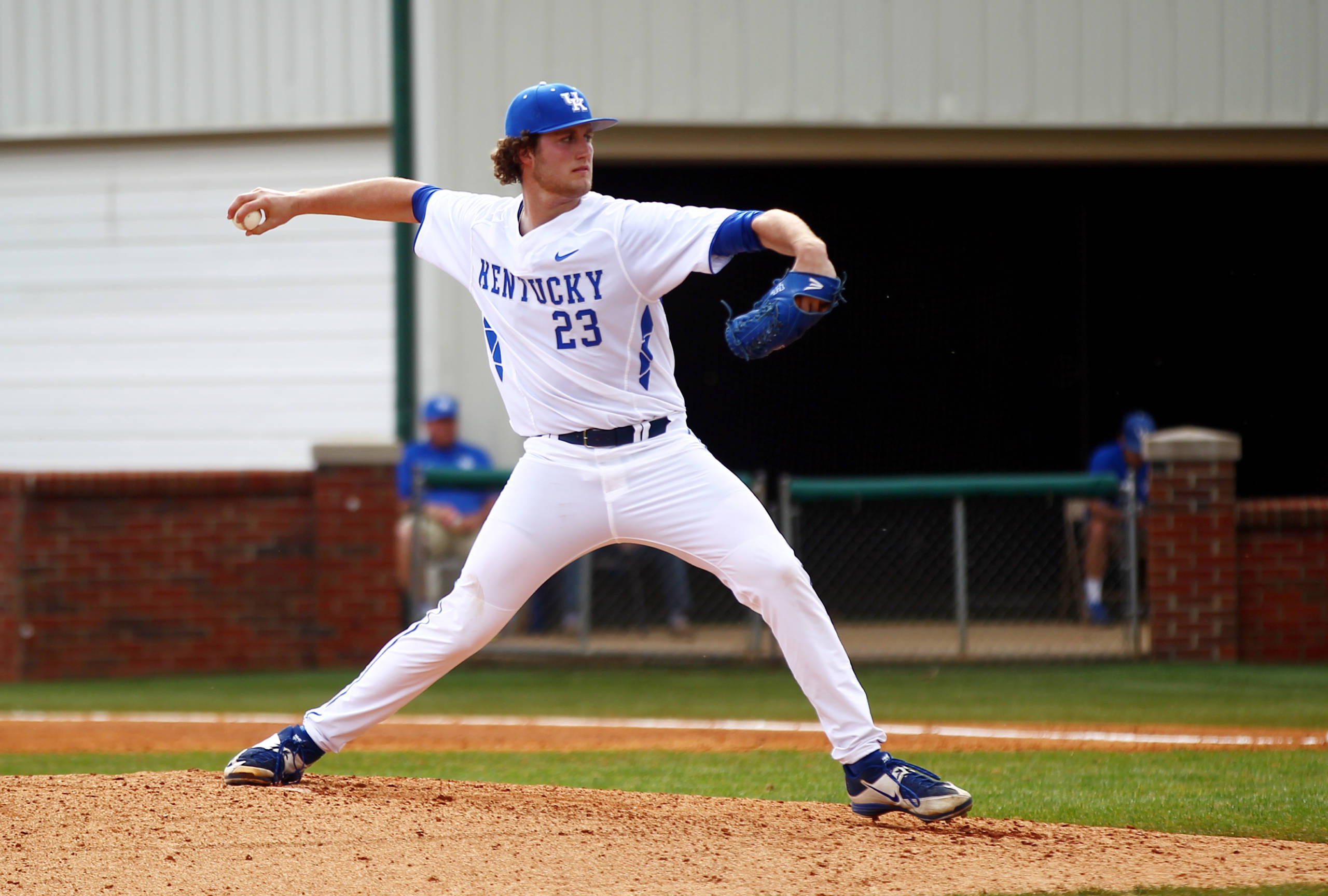 Cody, McNeill Lead Baseball to Series Sweep