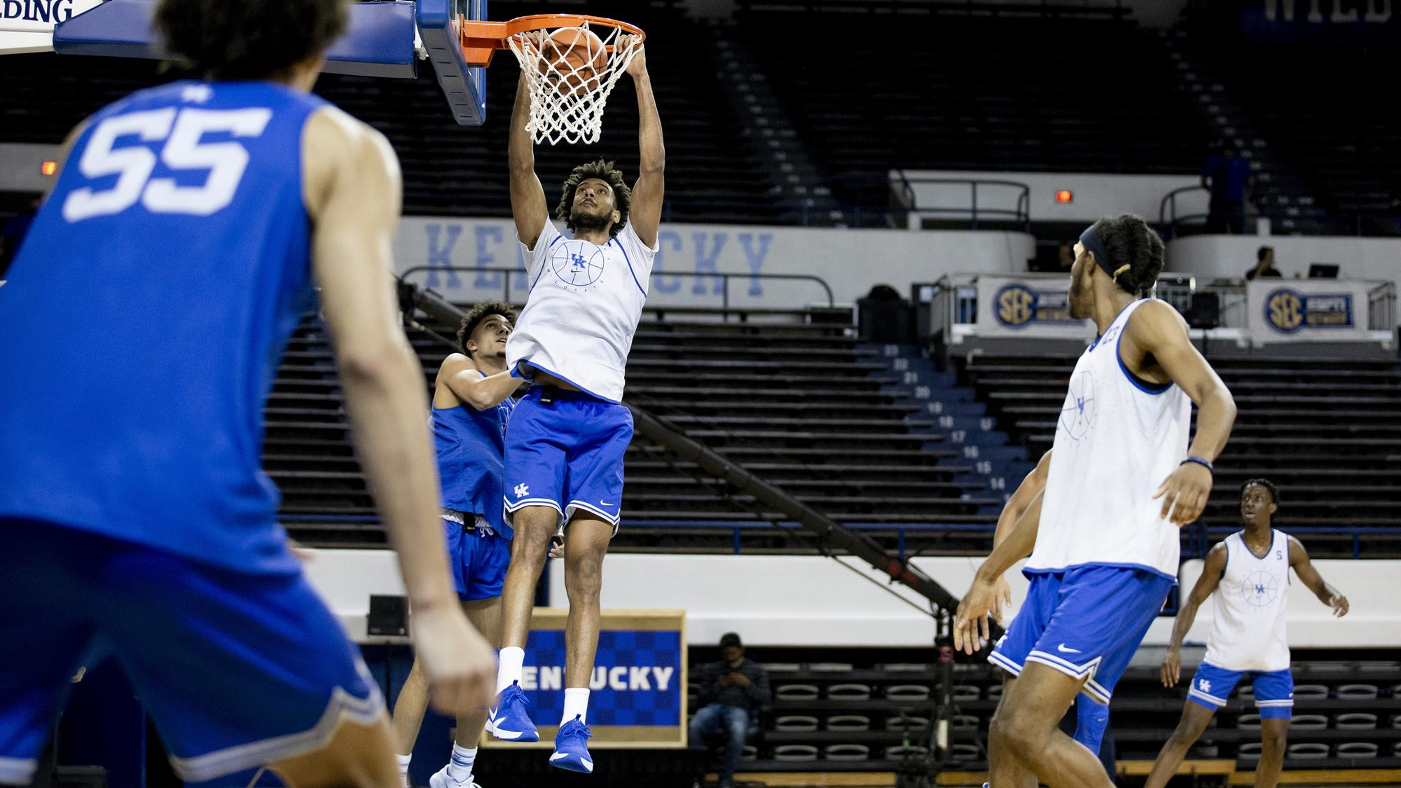 Experienced Sarr Adds to UK Front Court