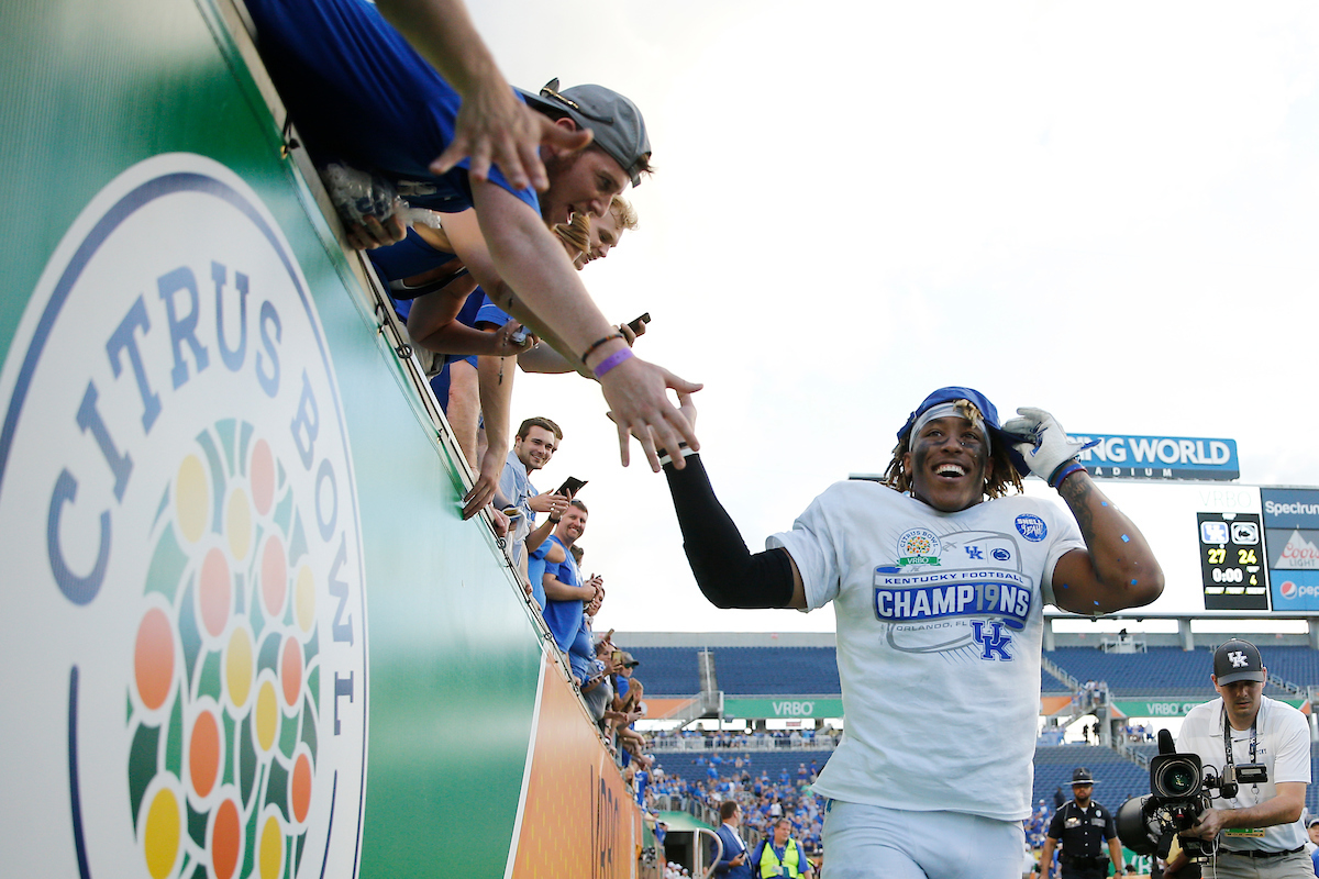 Benny Snell

The UK Football team beat Penn State 27-24 in the Citrus Bowl.

Photo by Michael Reaves | UK Athletics
