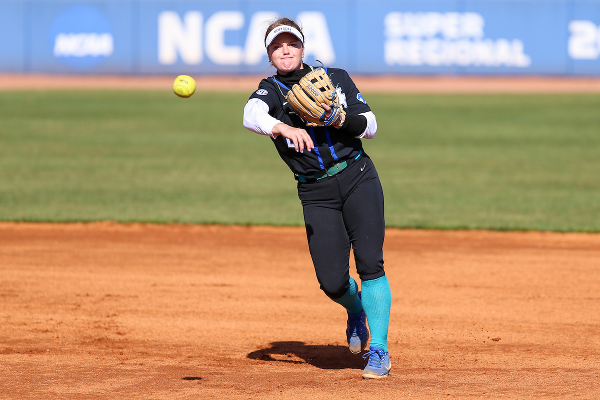 EMMY BLANE.

Kentucky wins both matches against Dayton.

Photo by Hannah Phillips | UK Athletics