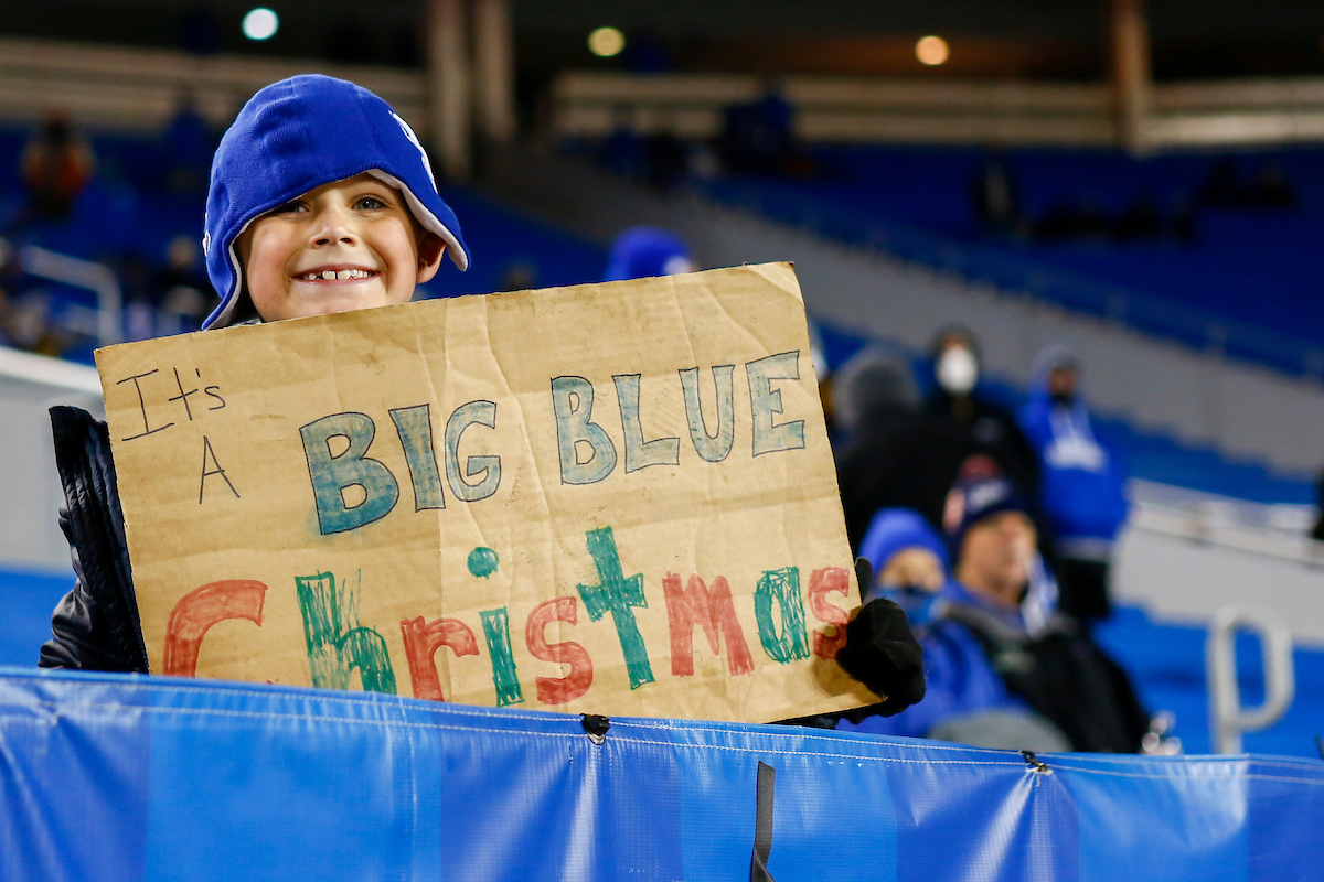 UK Fan. 

Kentucky beats South Carolina, 41-18. 

Photo By Barry Westerman | UK Athletics