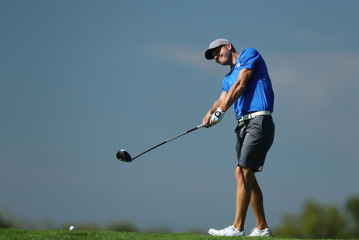 ALLEN HAMILTON.

Day one of the Louisville Cardinal Challenge.


Photo by Elliott Hess | UK Athletics