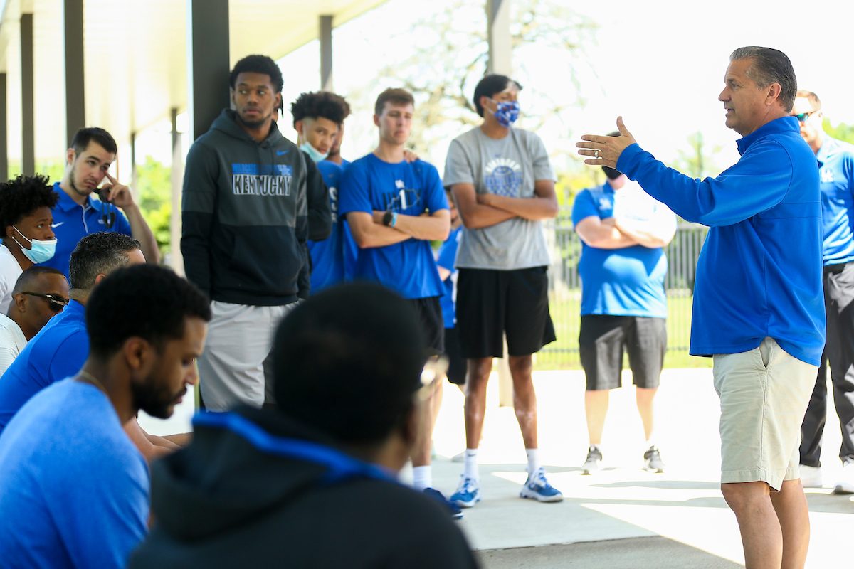 John Calipari, Jai Lucas, Kareem Watkins, Brad Calipari, Keion Brooks Jr., Zan Payne, Brennan Canada.

The Kentucky men's basketball team visited Fort Knox on Friday to visit with students and take a tour of the General George Patton Museum.

Photo by Grace Bradley | UK Athletics
