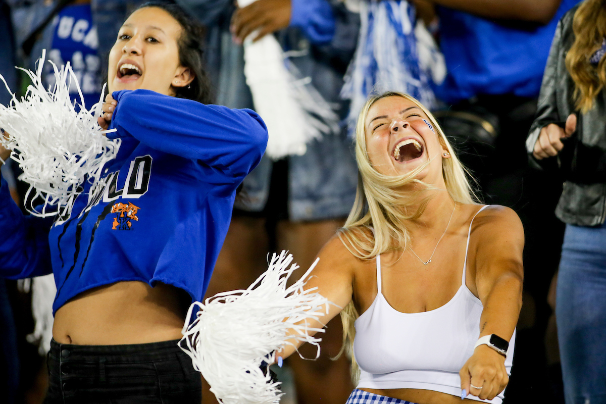 Fans. 

UK Beat EMU 38-17.

Photo by Eddie Justice | UK Athletics