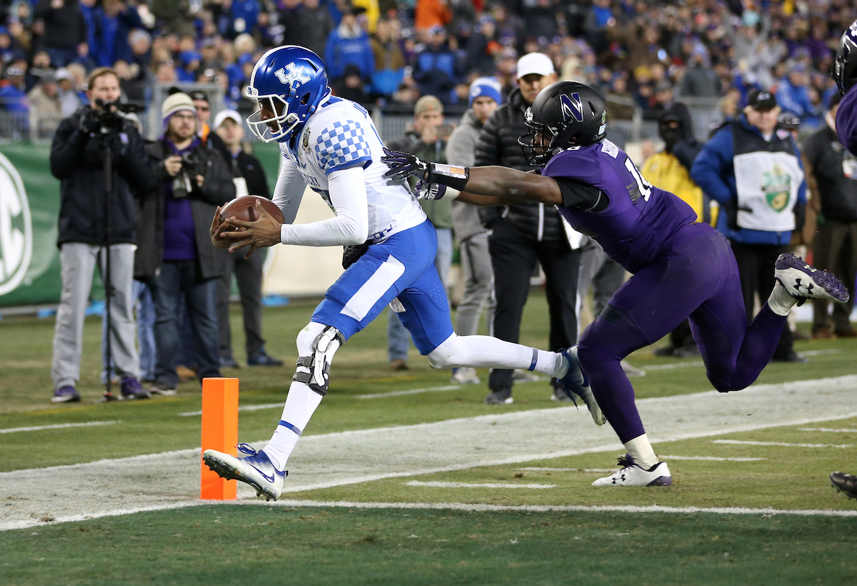 Stephen Johnson.

The University of Kentucky football team falls to Northwestern 23-24 in the Music City Bowl on Friday, December 29, 2017, at Nissan Field in Nashville, Tn.


Photo By Barry Westerman | UK Athletics