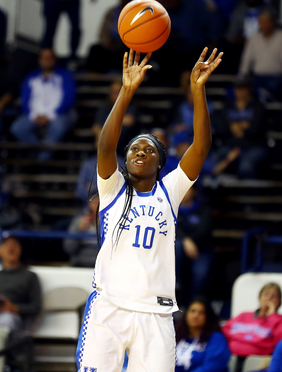 Rhyne Howard

Kentucky beats Stetson 67-48. 

Photo by Britney Howard | Staff