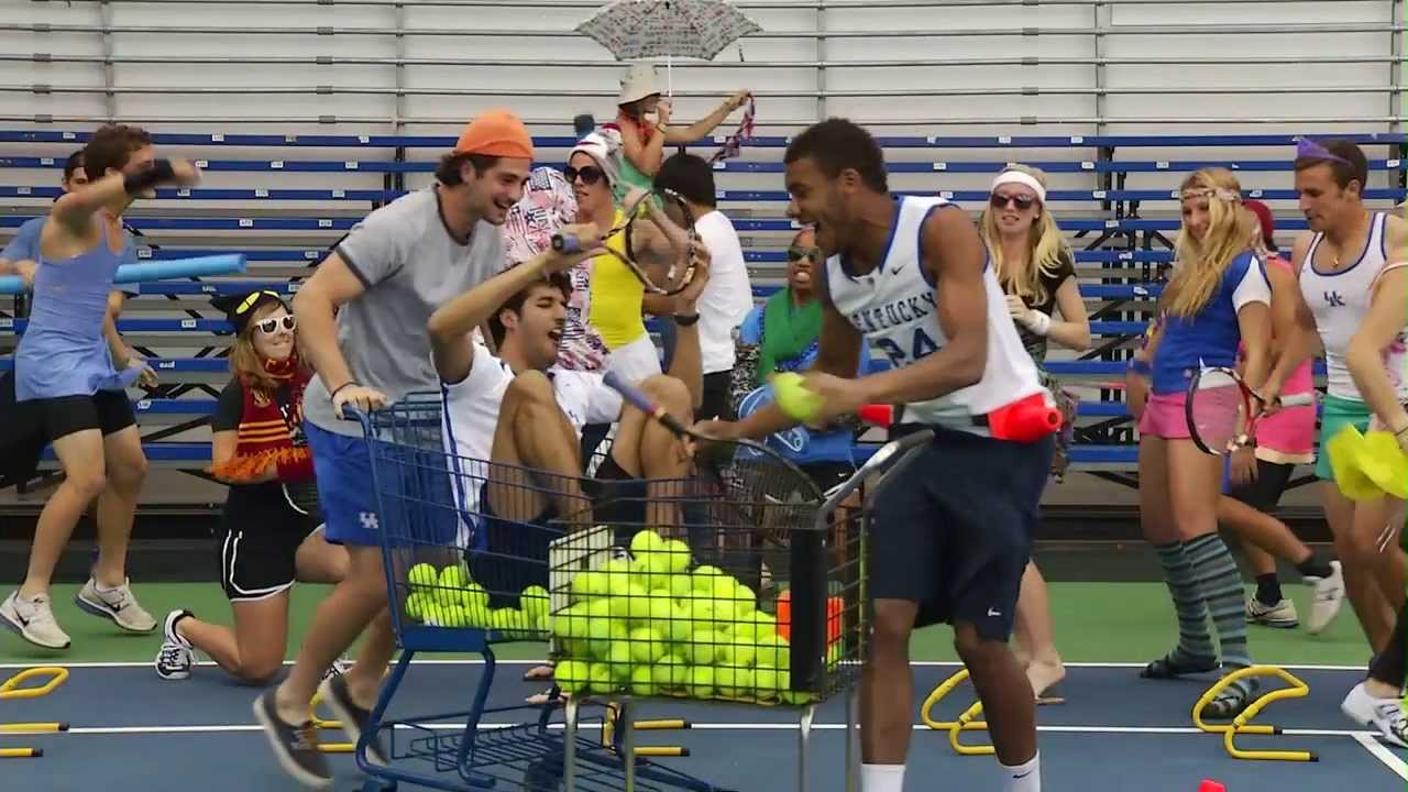 Kentucky Wildcats TV: Catspys 2013 Tennis Harlem Shake