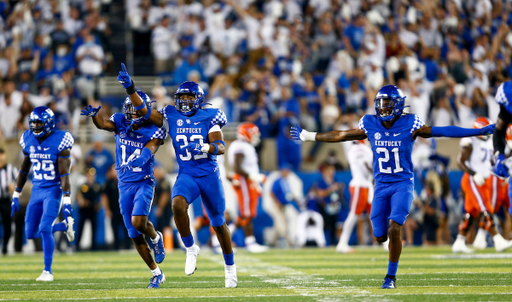 Carrington Valentine, Trevin Wallace, Quandre Mosely and Yusef Corker. 

UK beat Florida 20-13. 

Photo By Barry Westerman | UK Athletics