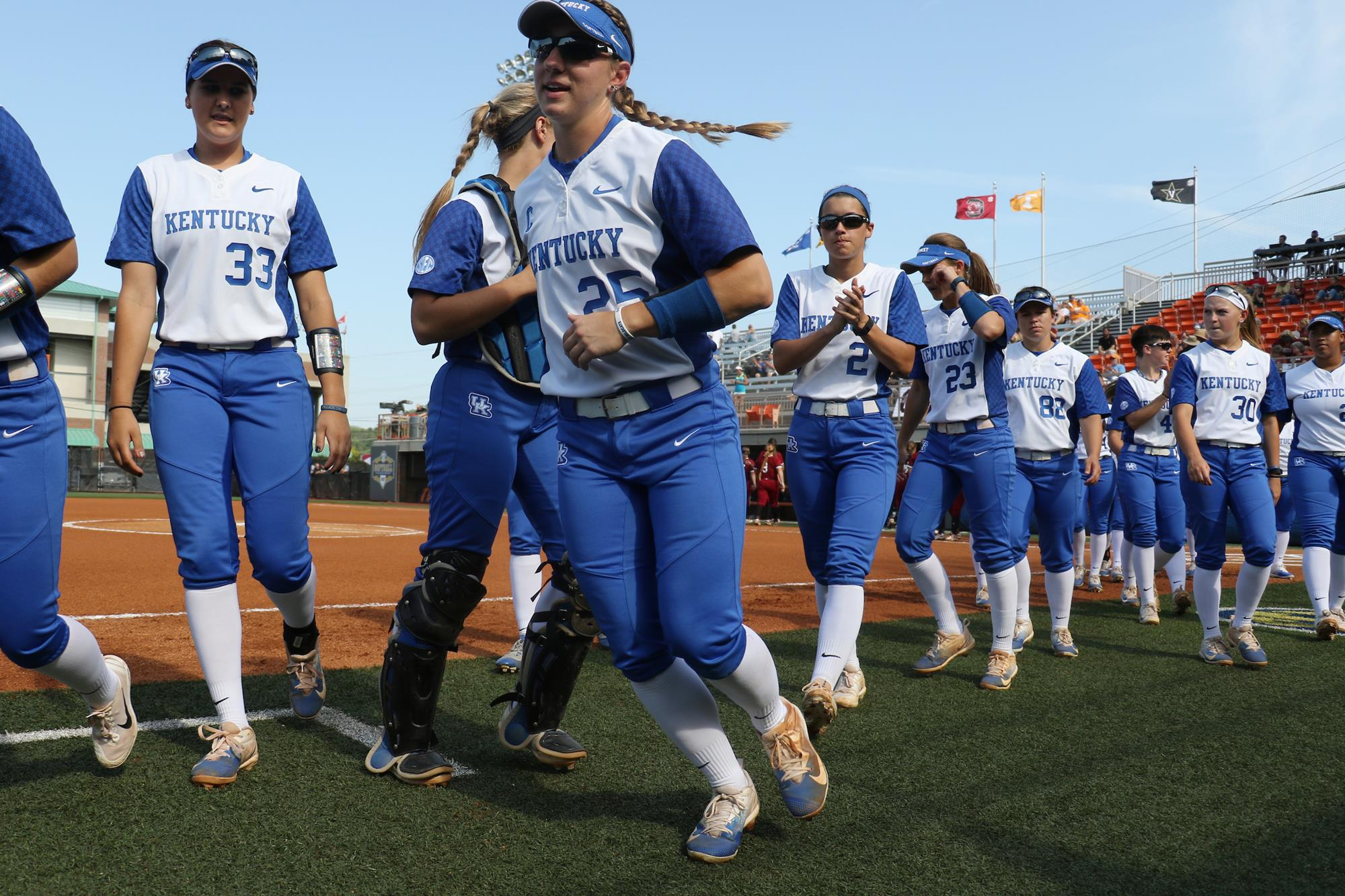Kentucky Softball Adds Transfer Autumn Humes to Pitching Staff