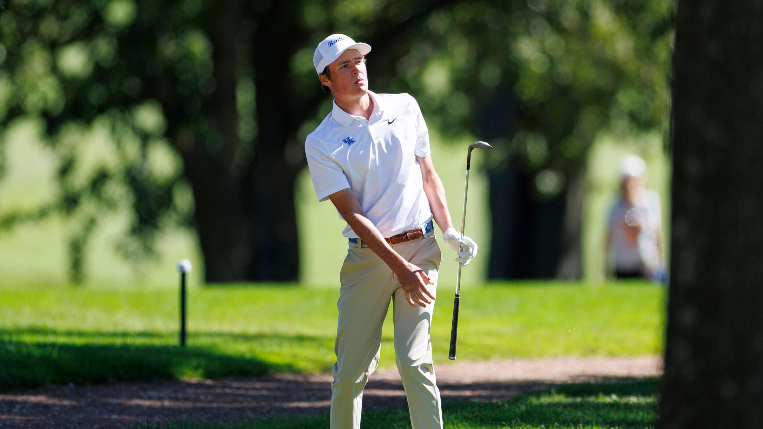 Gabriel Hull Remains in Top 20, Wildcats 12th Through 36 Holes