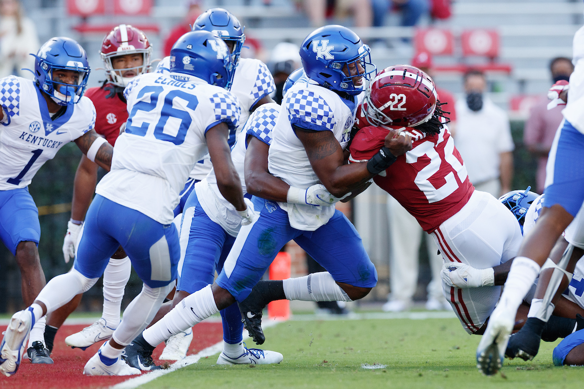 DEANDRE SQUARE.

Kentucky falls to Alabama, 63-3.

Photo by Elliott Hess | UK Athletics