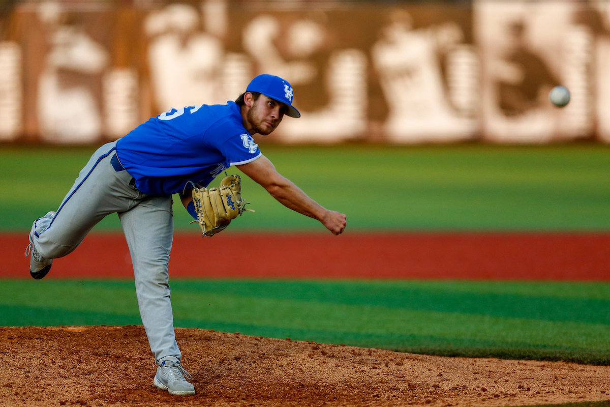 Kentucky beats Louisville, 11-7. 

Photo By Barry Westerman | UK Athletics