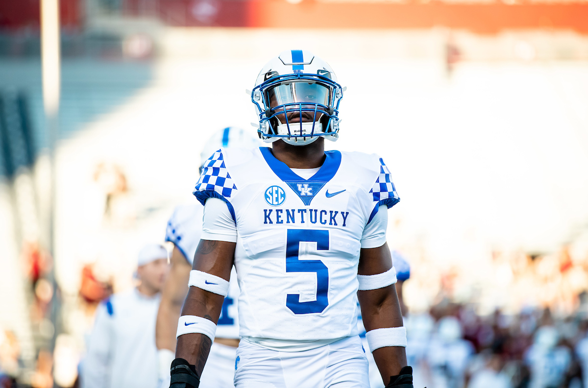 DeAndre Square

Kentucky beats South Carolina, 16-10.

Photo by Jacob Noger | UK Athletics