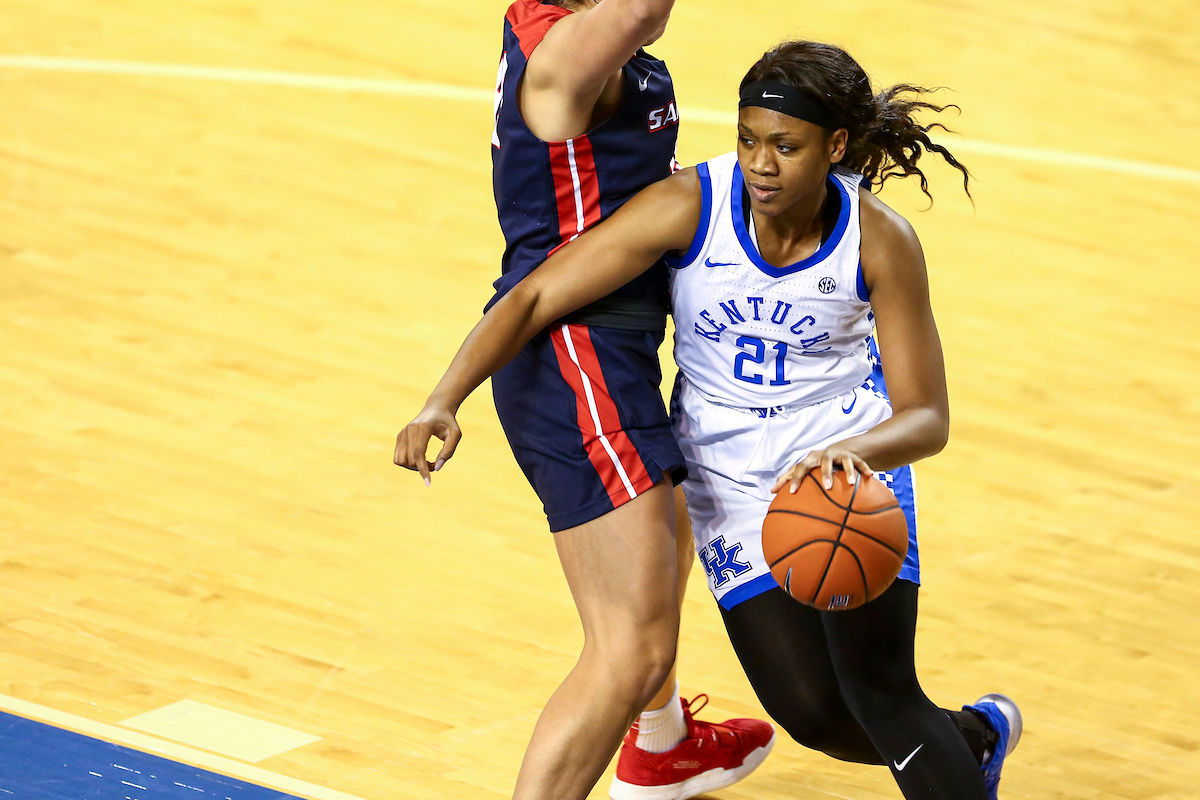 Ogechi Anyagaligbo. 

Kentucky beats Samford 79-49.  

Photo by Eddie Justice | UK Athletics