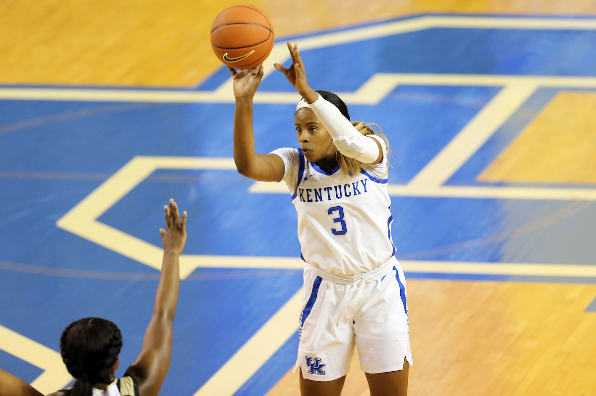 Keke McKinney

UK Women's Basketball beats Alabama State on Wednesday, November 7, 2018 .

Photo by Britney Howard | UK Athletics