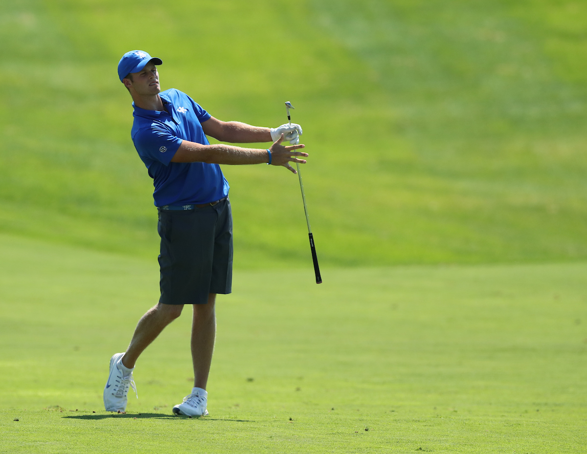 ALLEN HAMILTON.

Day one of the Louisville Cardinal Challenge.


Photo by Elliott Hess | UK Athletics