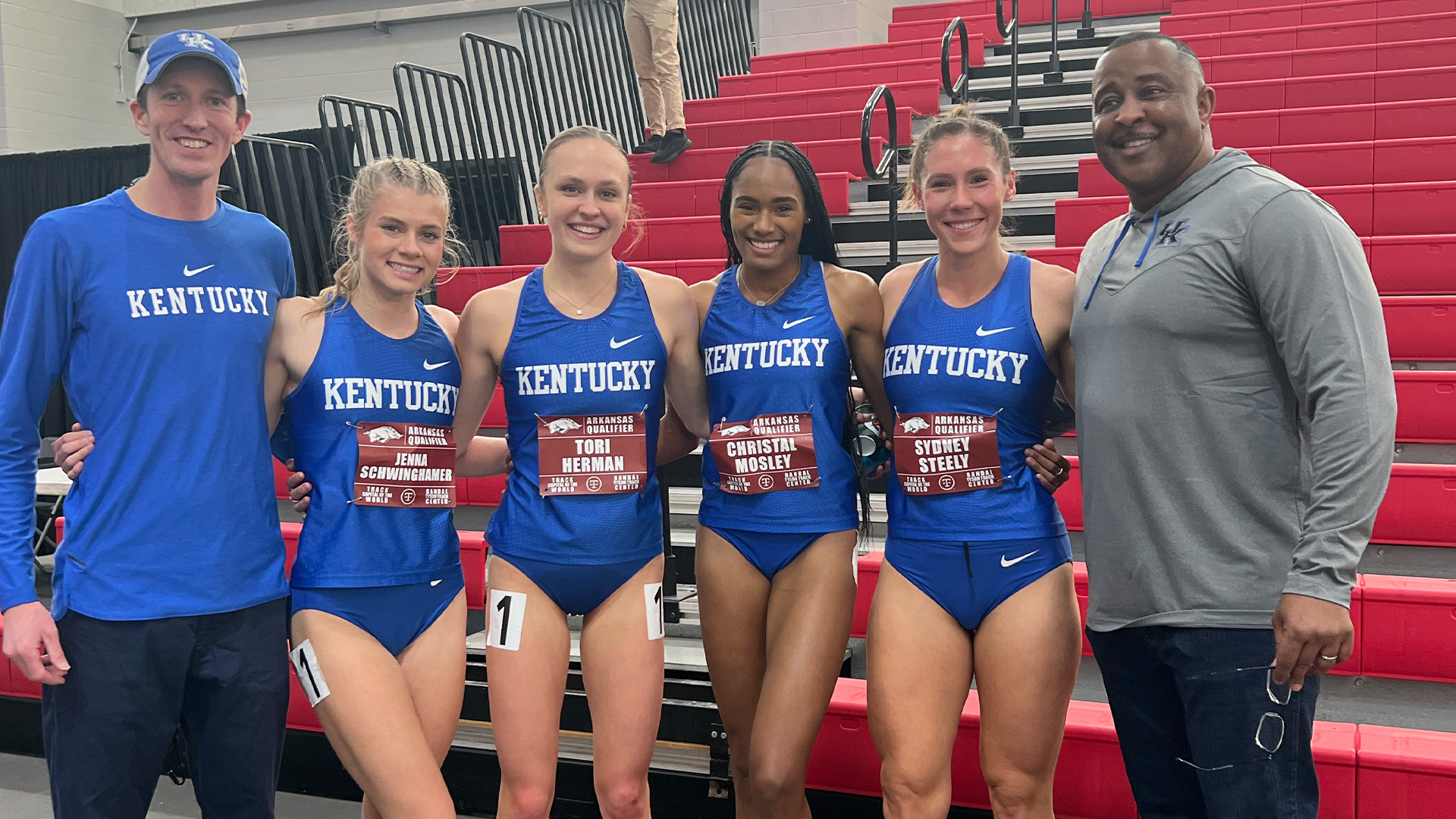 UKTF Set Season Bests At Arkansas Qualifier