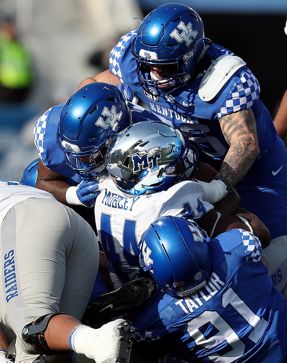 Kash Daniel

UK Football beats MTSU 34-23 on Senior Day at Kroger Field. 

Photo by Britney Howard | UK Athletics