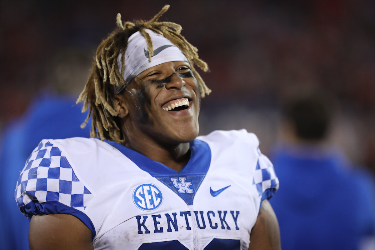 Benny Snell Jr.

Kentucky Football beats Louisville at Cardinal Stadium 56-10.

Photo By Robert Burge l UK Athletics