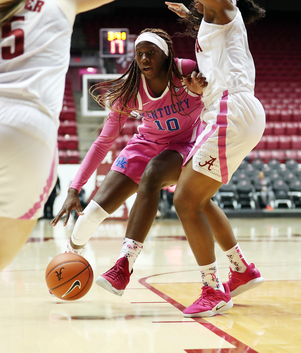 Rhyne Howard

The UK Women's Basketball team beat Alabama.
Photo by Britney Howard | UK Athletics
