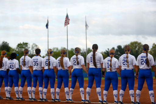 Team.

Kentucky loses to Missouri 9-1.

Photo by Abbey Cutrer | UK Athletics