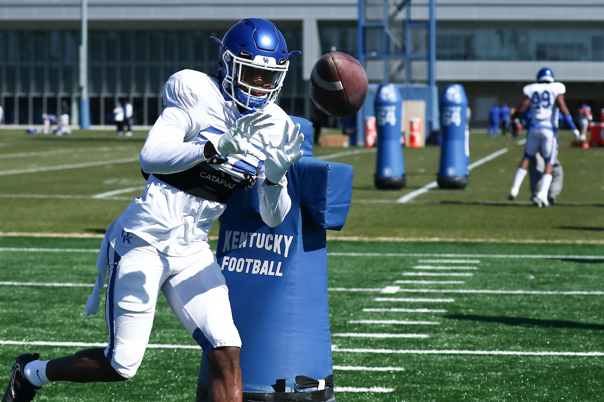 JAMARI BROWN.

Spring Practice.

Photo by Elliott Hess | UK Athletics