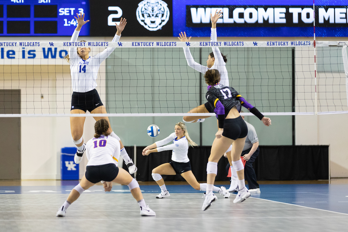 Lauren Tharp.

Kentucky sweeps LSU 3 - 0

Photo by Grant Lee | UK Athletics