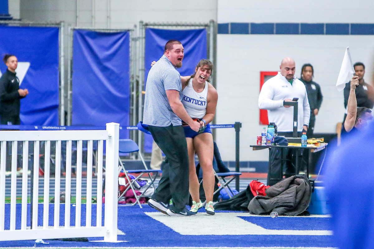 Coach Keith McBride and Molly Leppelmeier.

Kentucky Rod McCravy Track & Field Invitational.

Photo by Sarah Caputi | UK Athletics