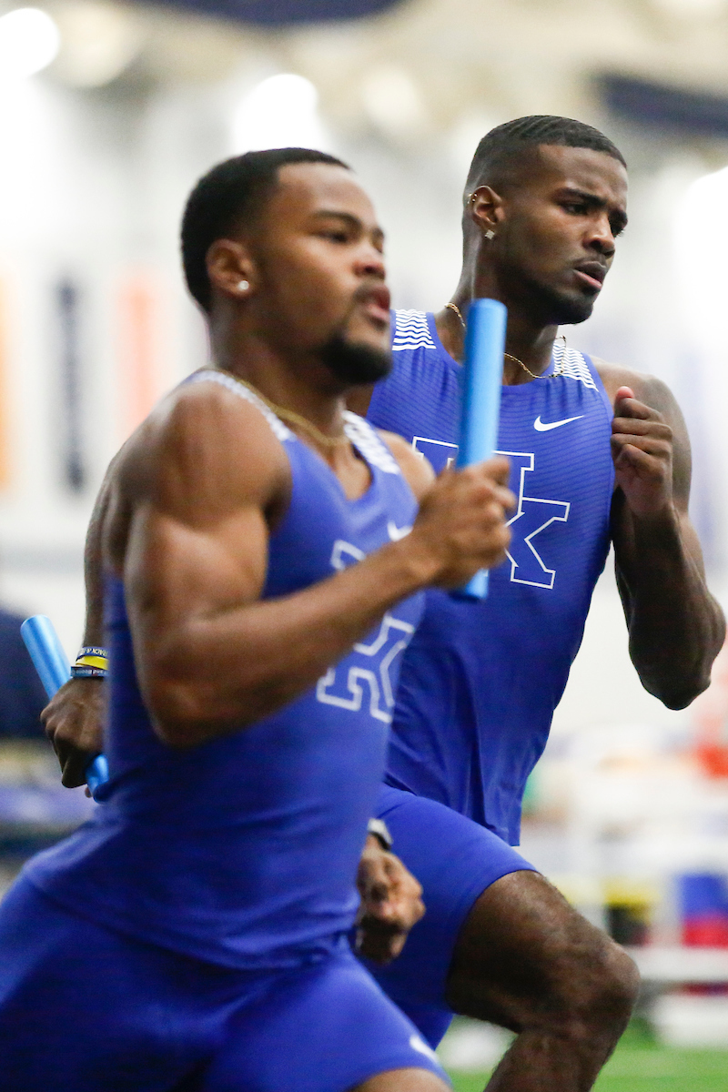 Jingle Bells Open.

Photo by Isaac Janssen | UK Athletics