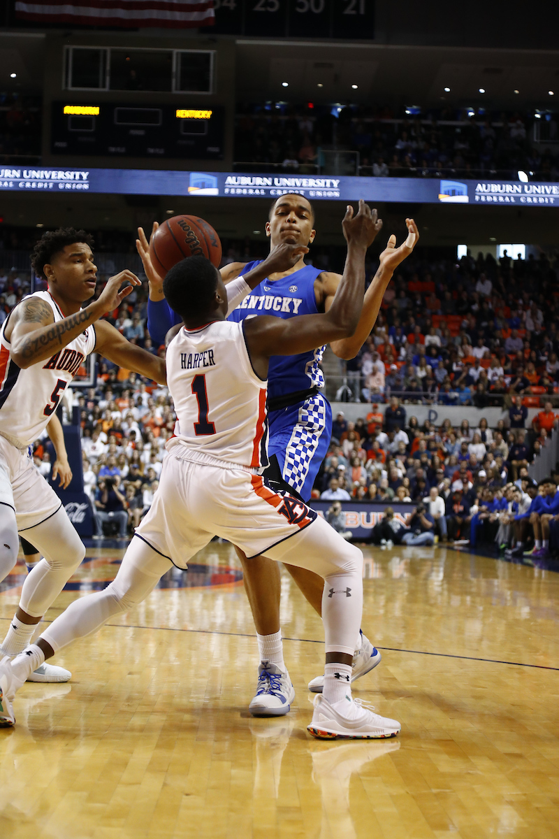 Kentucky beat Auburn 82-80 at Auburn Arena in Auburn, AL., on Saturday, January 19, 2019.

Photo by Chet White | UK Athletics