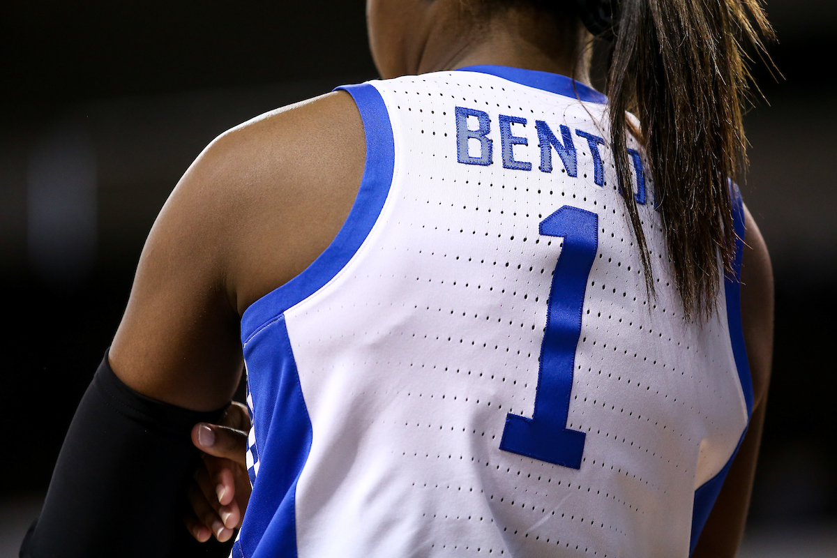 Robyn Benton. 

Kentucky beats Worfford 98-37.

Photo by Eddie Justice | UK Athletics