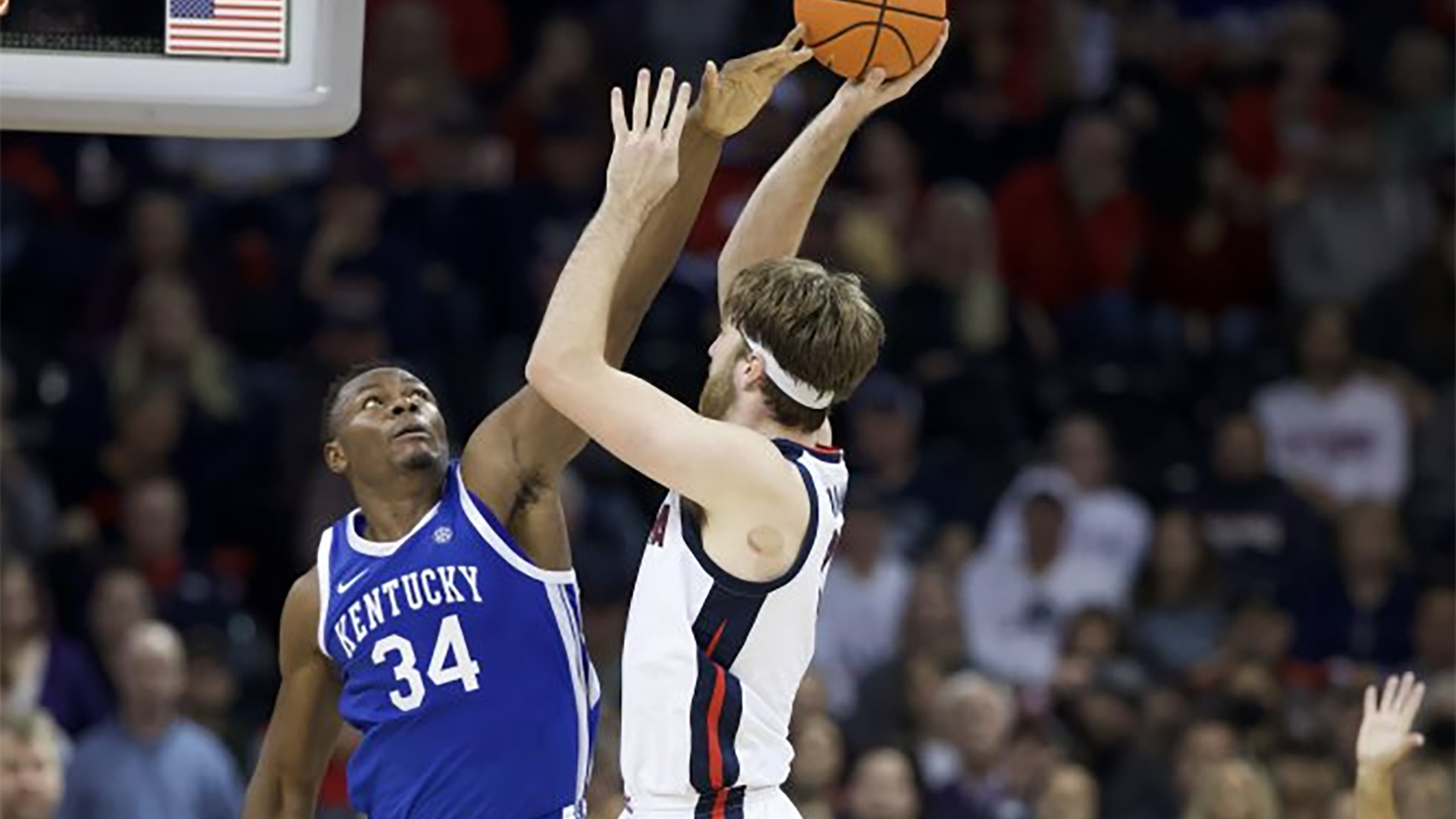 Fourth-Ranked Kentucky Falls at No. 2 Gonzaga