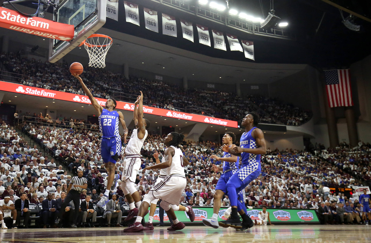 Shai Gilgeous-Alexander

The University of Kentucky men's basketball team is defeated by Texas A&M 85-74 on Saturday, February 10th, 2018 at Reed Arena in College Station, TX.


Photo By Barry Westerman | UK Athletics