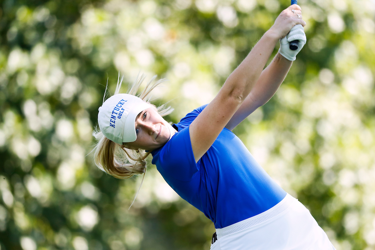 Sarah Shipley.

Women's golf practice.

Photo by Chet White | UK Athletics