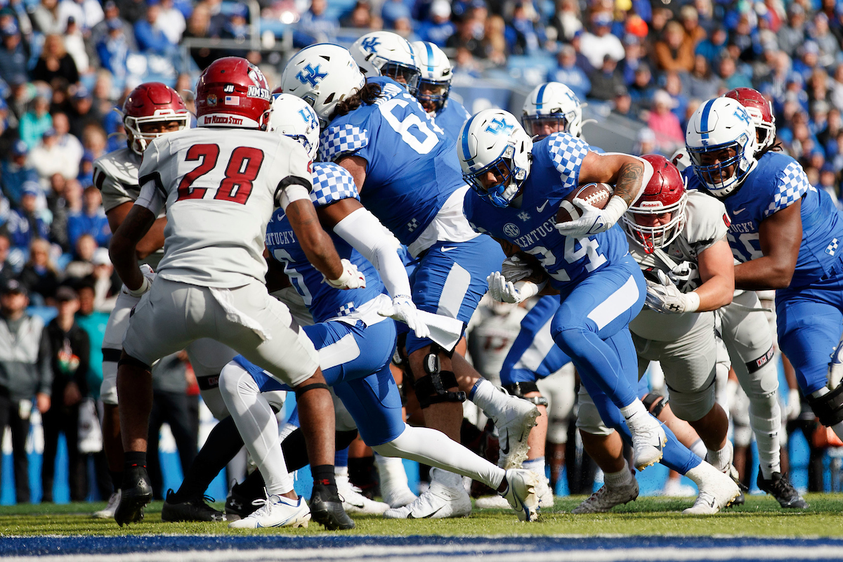 Chris Rodriguez Jr.

Kentucky beat New Mexico State 56-16.

Photo by Elliott Hess | UK Athletics